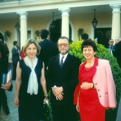 1996. Con Antonio Quintana, María Antonia Ortega y Pedro Tébar en la entrega a éste del Premio Tiflos, Madrid